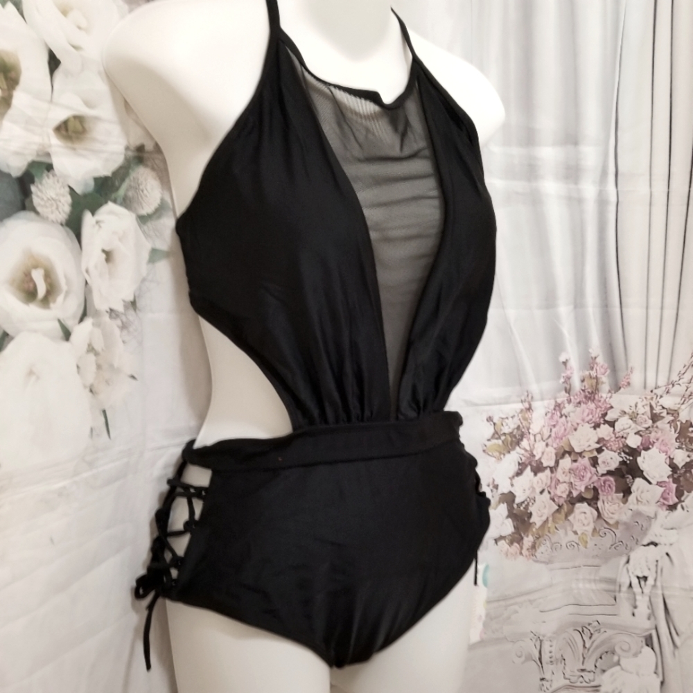 Woman 2 pcs  Monokini Swinsuit Swinwear Beachwear Bathing Bikini